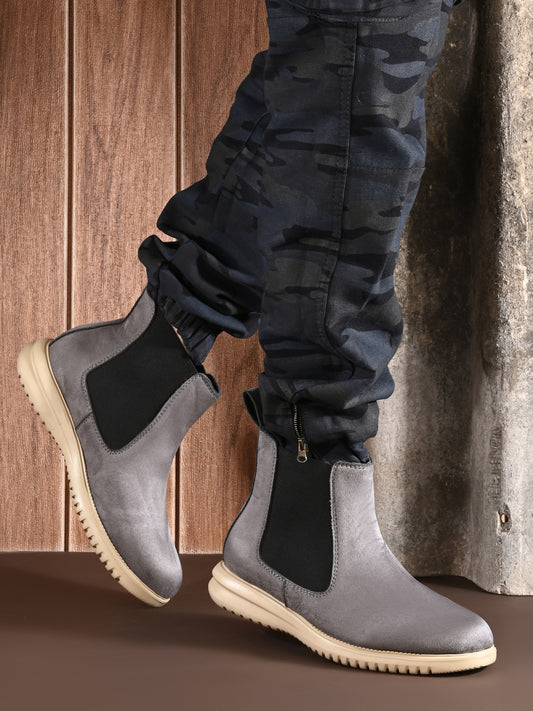 Eego Italy Light Weight Chelsea Boots with padded in socks