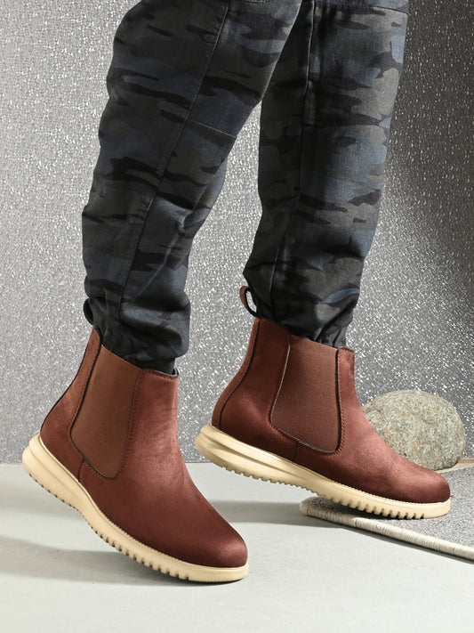 Eego Italy Light Weight Chelsea Boots with padded in socks