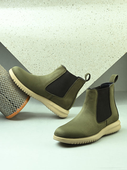 Eego Italy Light Weight Chelsea Boots with padded in socks