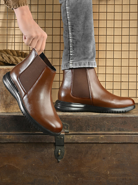 Eego Italy Light Weight Chelsea Boots with padded socks